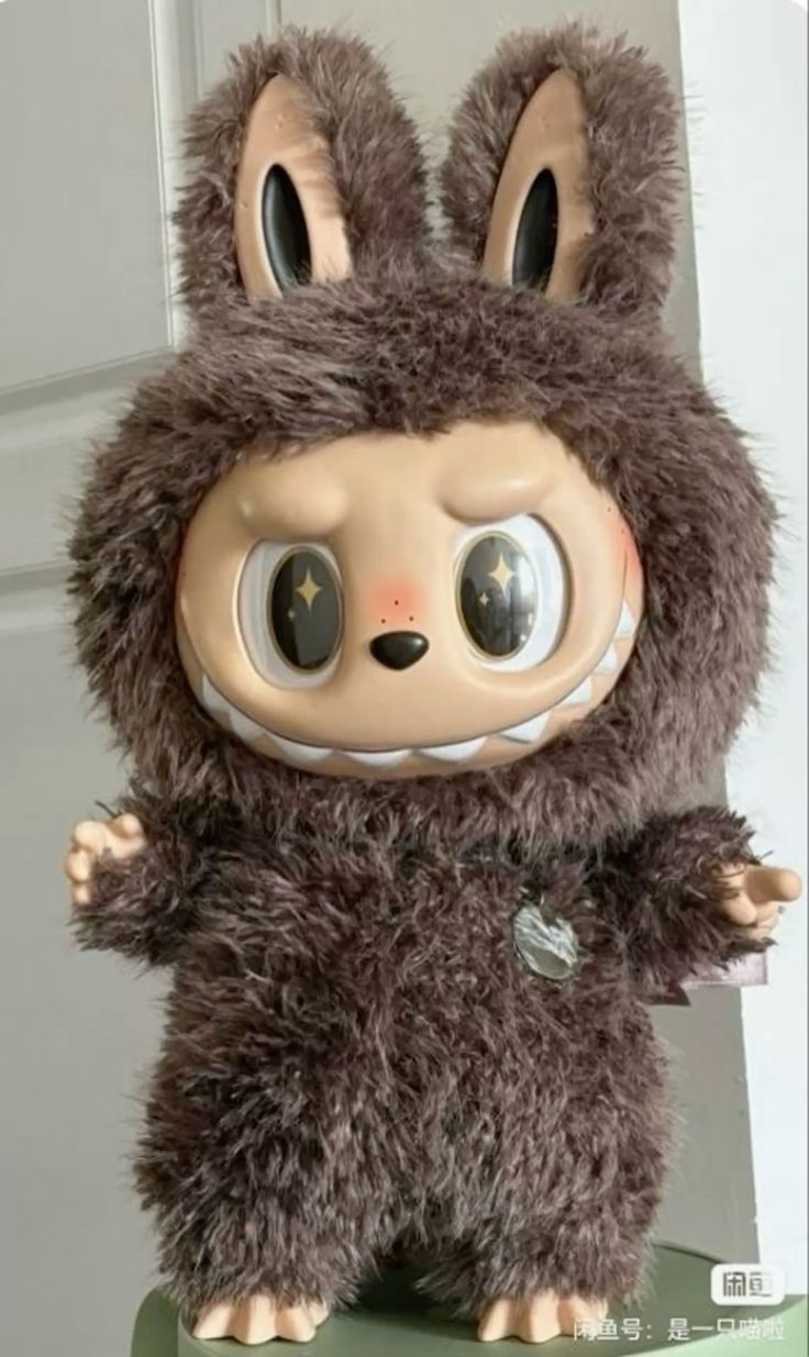 Adorable Labubu Doll – Limited Edition Collectible Toy!"