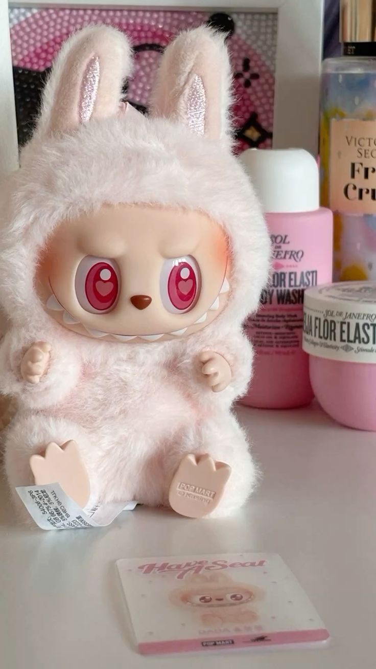 Adorable Labubu Doll – Limited Edition Collectible Toy!"